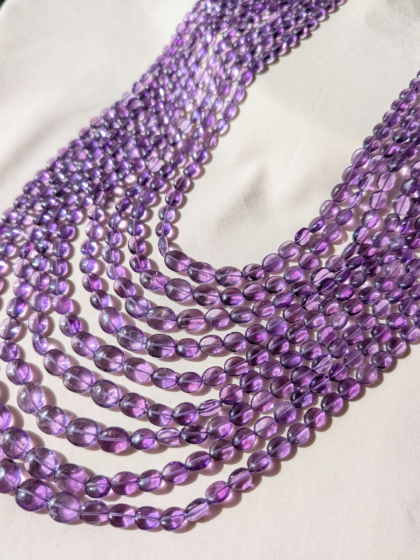 Amethyst Smooth Oval Graduated Beads 5x7–10x13mm Dark Purple | 16–24 inch